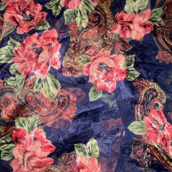 Victoria Secret Gold Label Vintage Floral Chemise Slip and Robe Set O/S-M - Picture 5 of 12